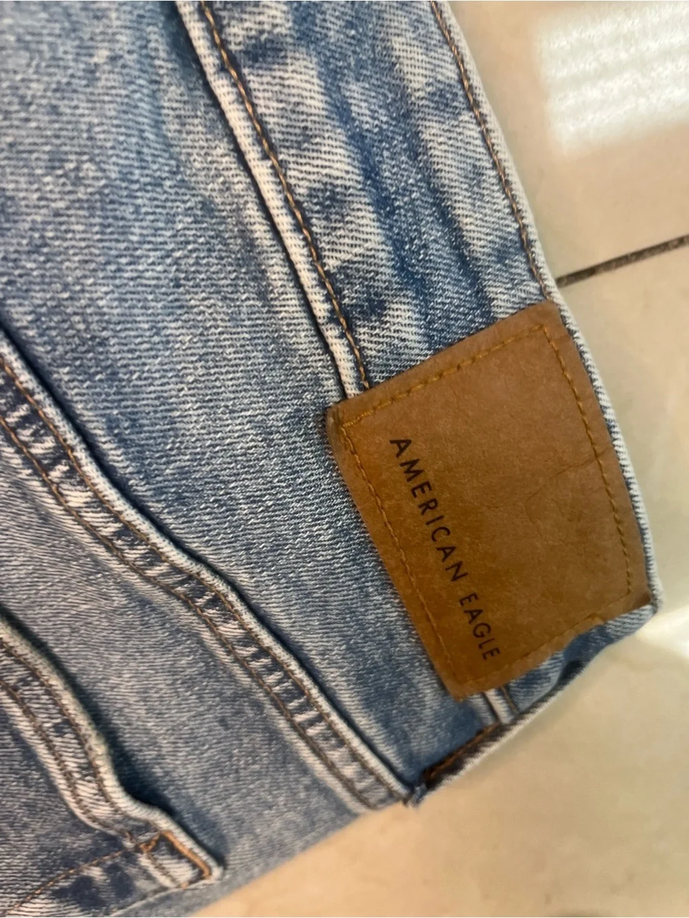 Sz 34x30 American Eagle Outfitters Distressed Light Blue Slim Jeans